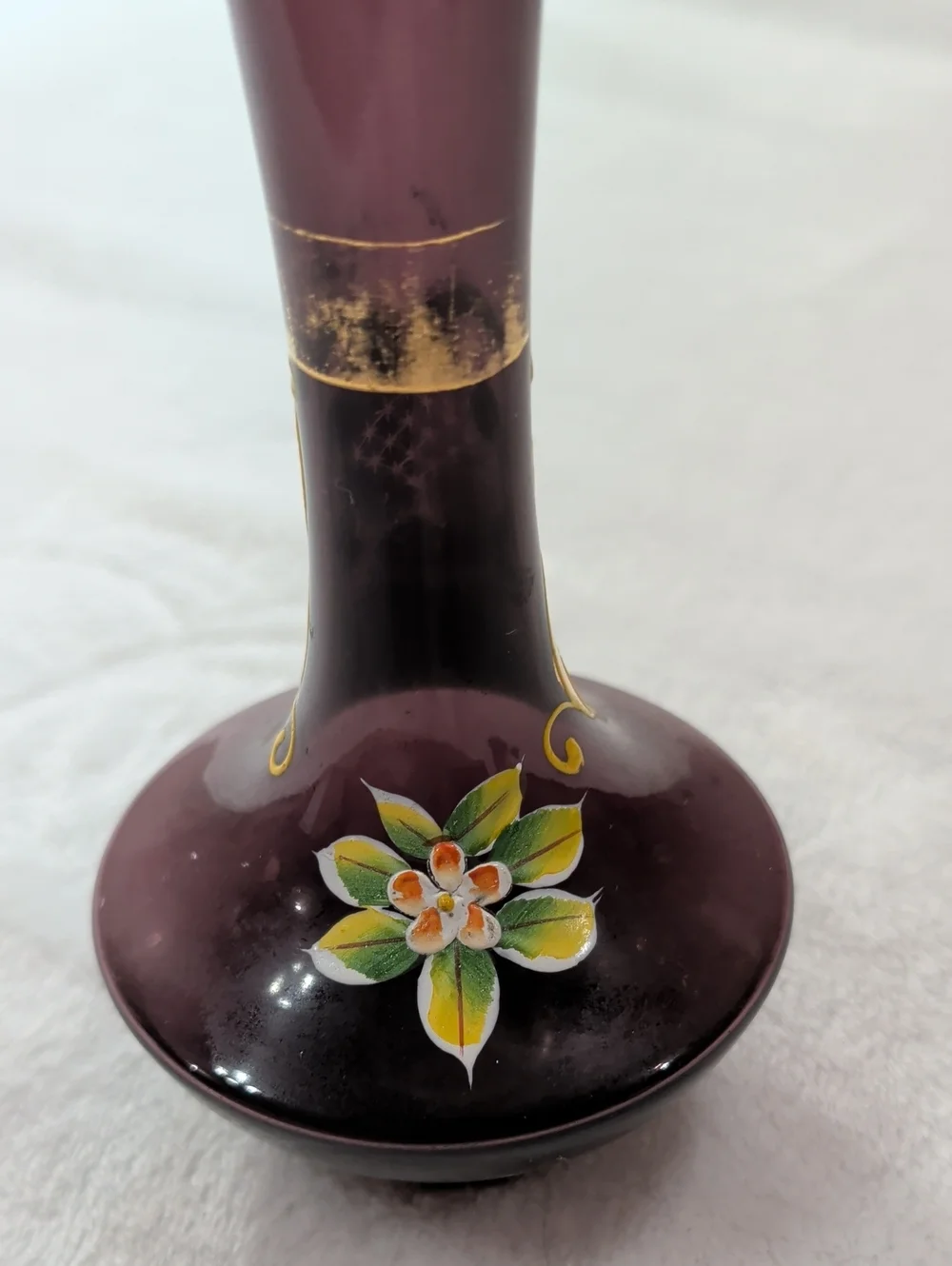 Vintage 1966 Amythest Floral Vase